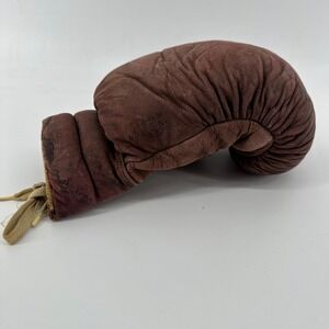 Vintage OK Mfg Co. Boxing Glove Leather Lace Up made in Ada Ohio Right Handed